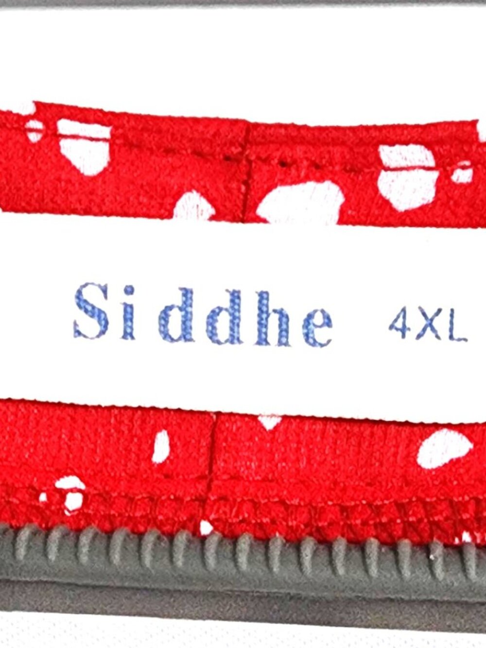 Vibrant red abstract print V-neck blouse, sheer slit flutter sleeves. Siddhe 4X - Picture 8 of 15